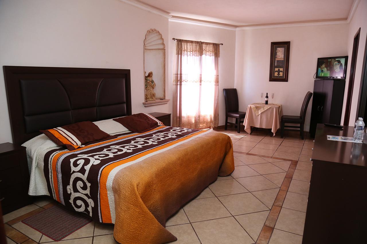 Casa Celia Hotel Restaurante Берналь Экстерьер фото